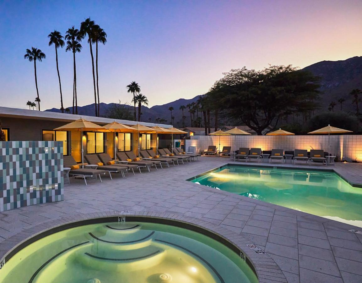 Twin Palms Resort - A Gay Men'S Resort パーム・スプリングス エクステリア 写真